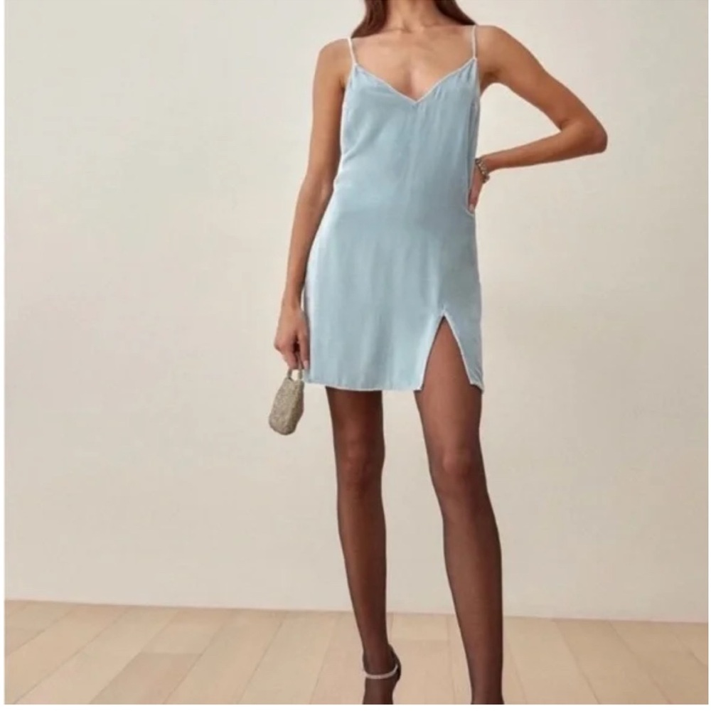 NWT Reformation Lyza Velvet mini dress